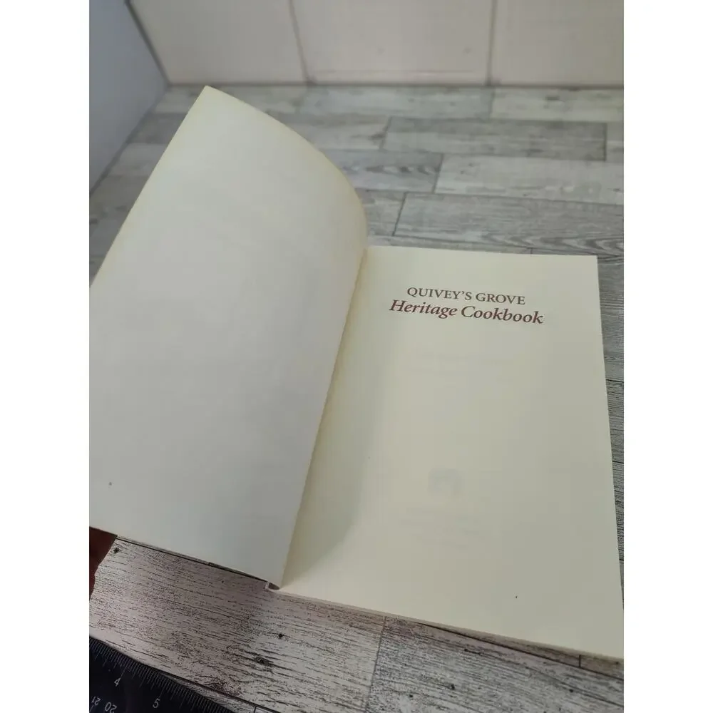 Quiveys Grove Heritage Cookbook Margaret Guthrie 1994 1st Edition 1st Print USED